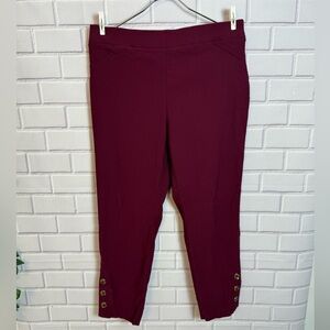 ROZ & ALI Women's Burgundy Pants with Button Detail/size 10P